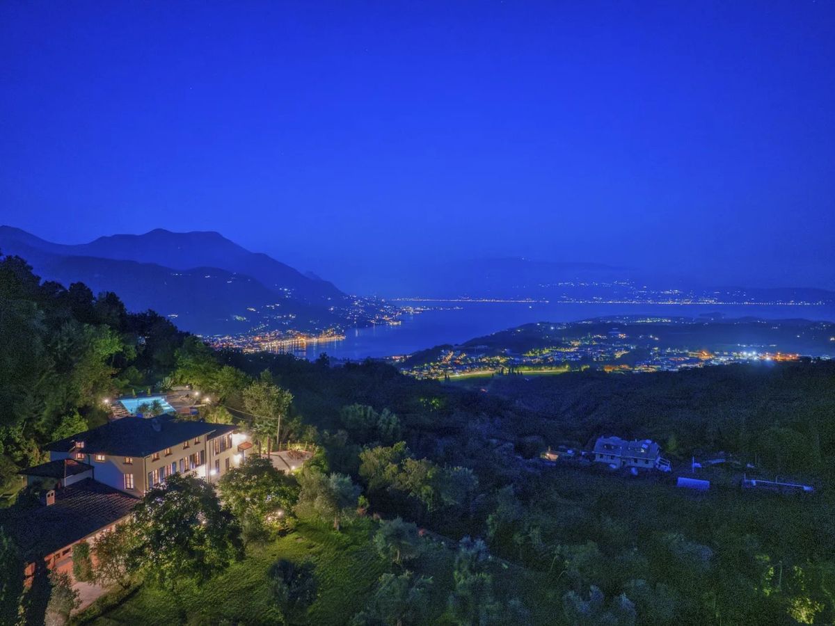 TENUTA NAVELLI 12+2 - Lombardy