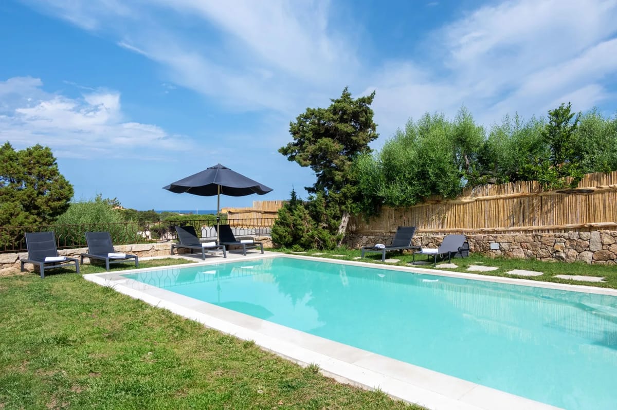 VILLA LA MADDALENA 6+2 - Sardinia