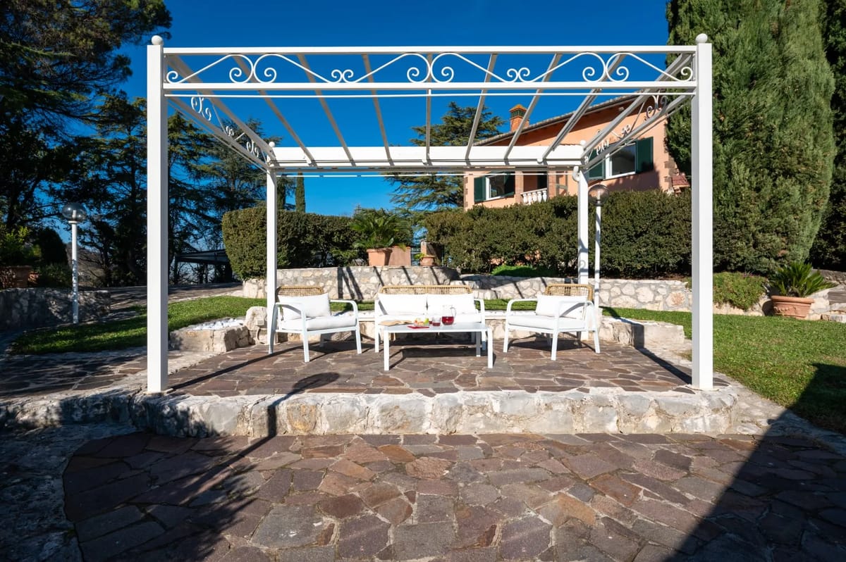 TENUTA CAVI 10 - Lazio