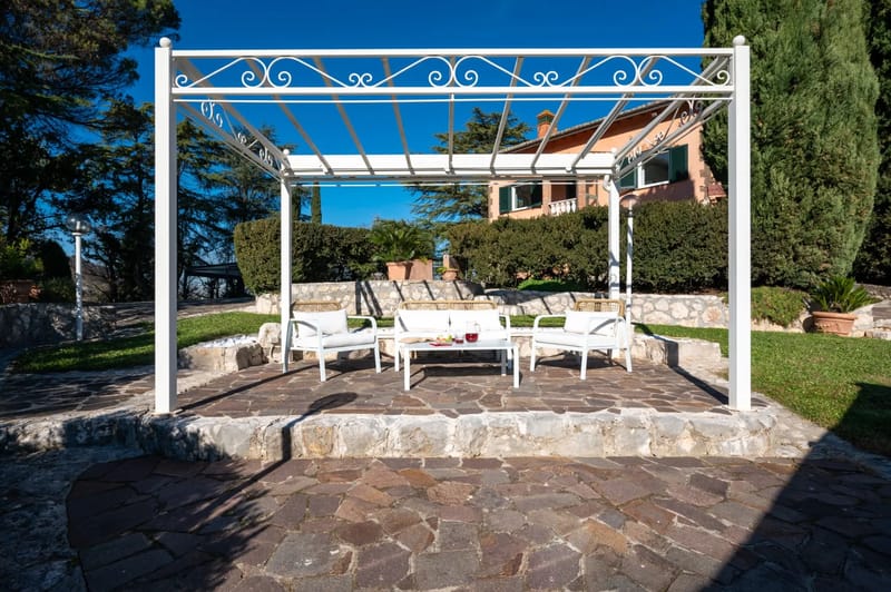 TENUTA CAVI 10 - Lazio