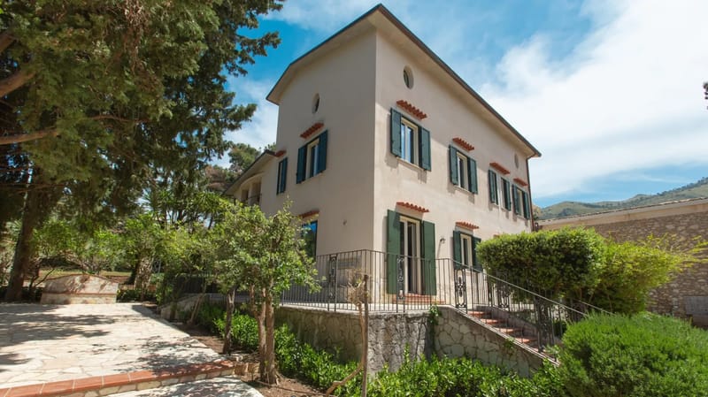 CASALE BUCCELLATO 14 - Sicily