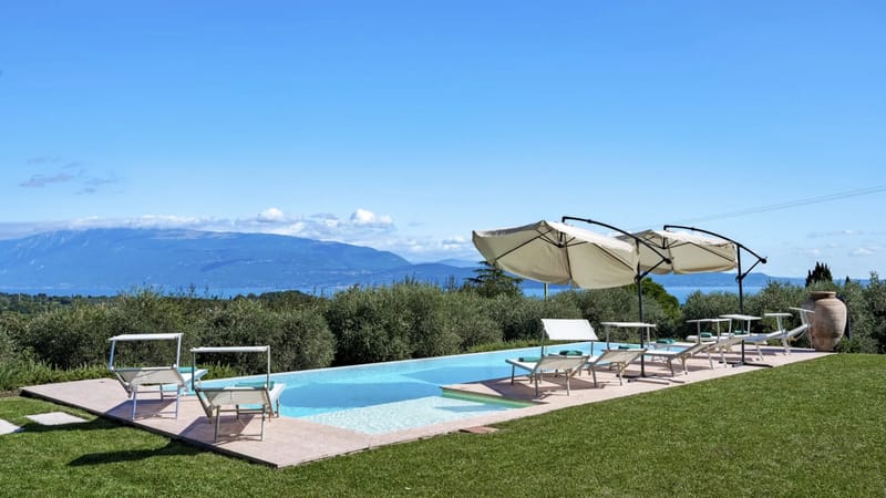 VILLA DEL PRATO 8 - Lombardy