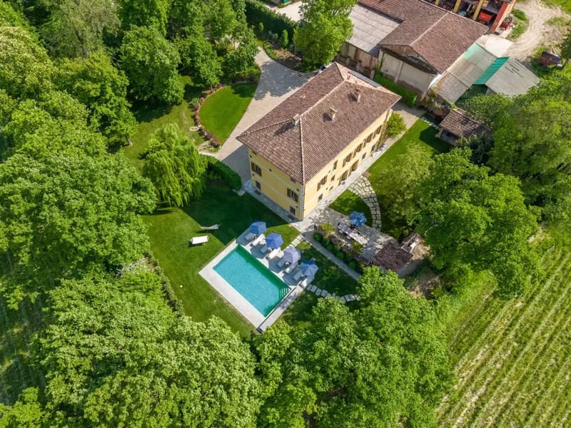 TENUTA SCHIAVON BARRERO 12 - Piedmont