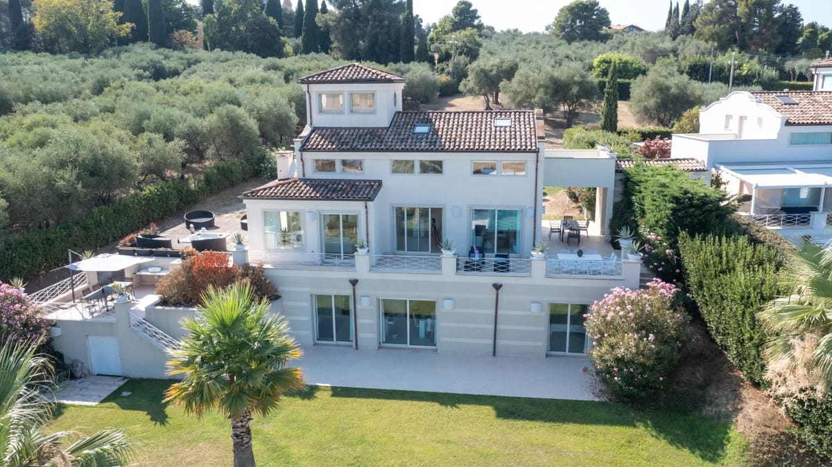 VILLA BIANCA 10 - Emilia Romagna