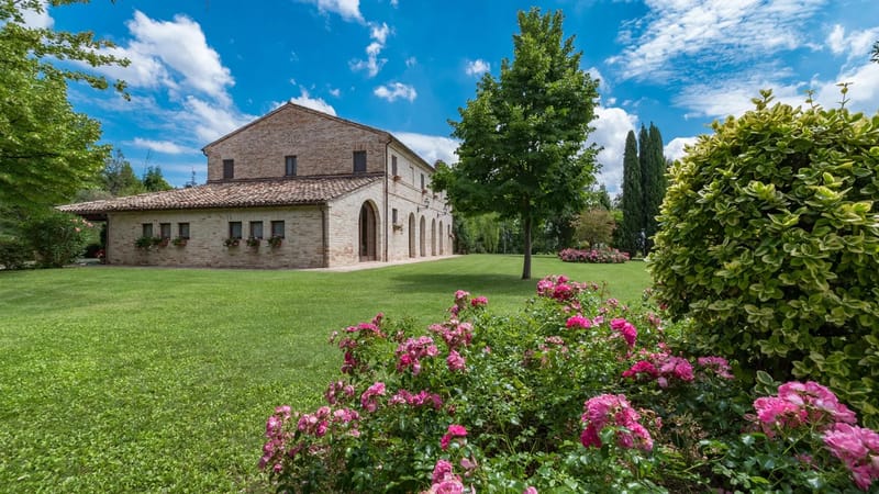 VILLA AMBRAH 12+1 - Marche