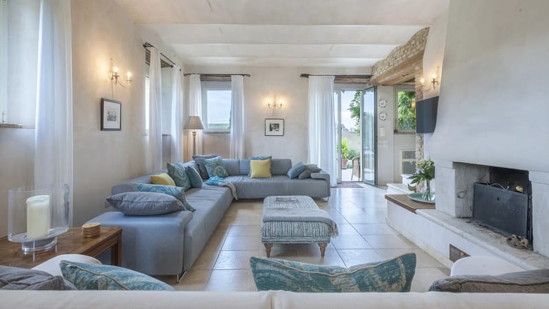 CASA SANT'ELIA 7+3 - Marche