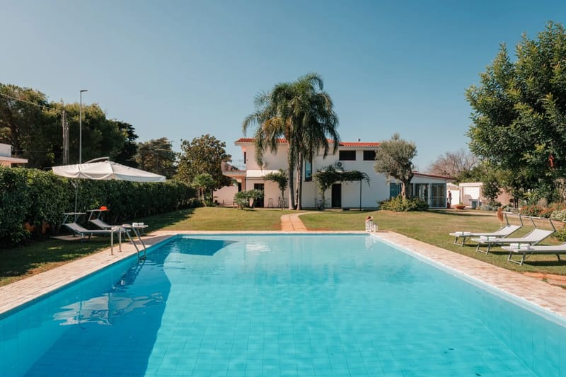VILLA DEMAL 8+2 - Puglia