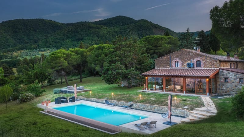 PODERE IL CHIESINO 8+2 - Tuscany