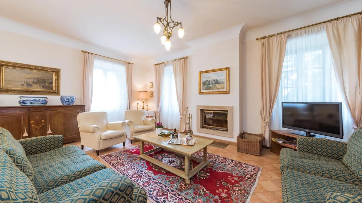 BORGO COLLE RIDENTE 13 - Marche