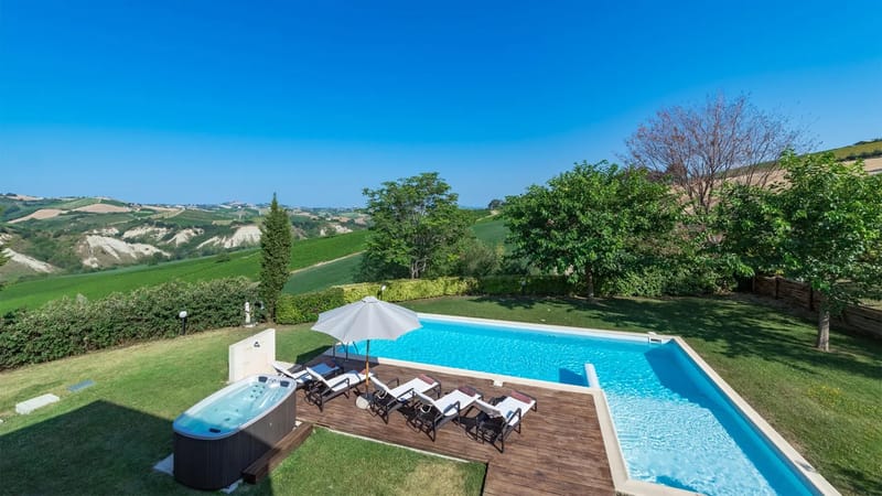 CASALE ROSY 6+2 - Marche