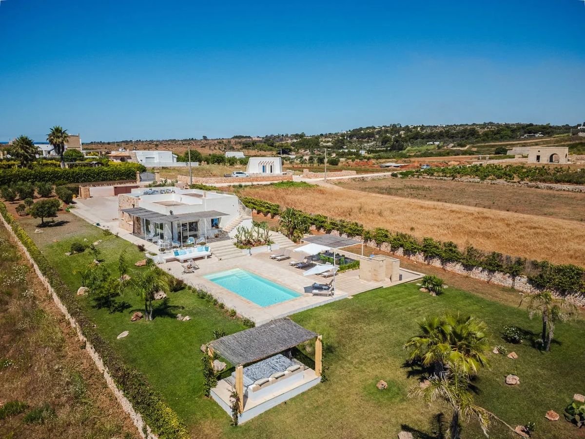 VILLA GIALONIA 8+2