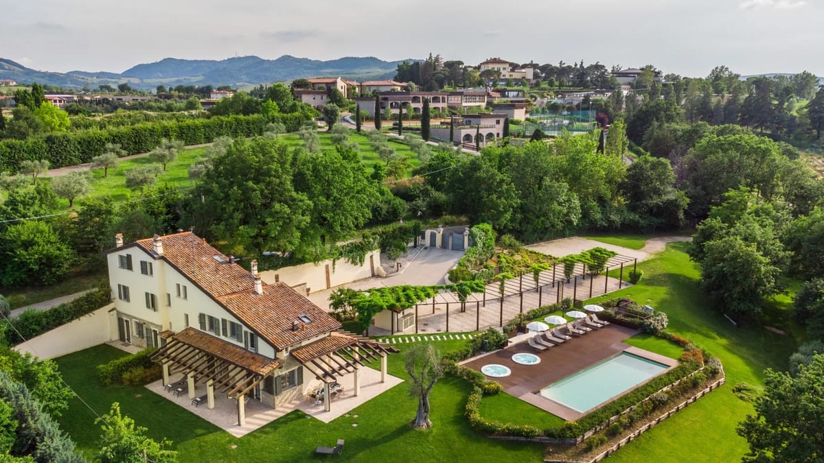 VILLA PERGOLA 8 - Emilia Romagna