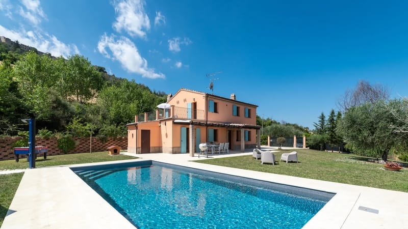 CASALE PRINCIPESSA 6+2 - Marche
