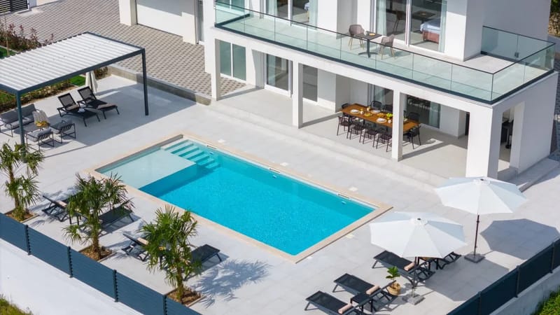 Villa Carmen con 5 dormitorios con baño privado y piscina privada