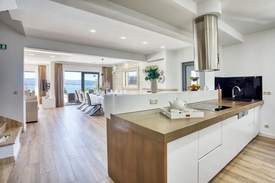 Fully equipped kitchen with large refrigerator