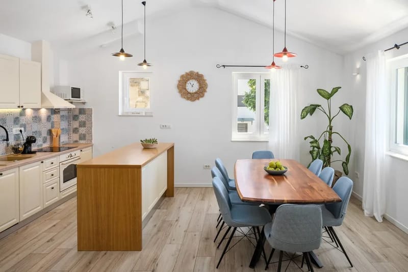 Spacious kitchen with all you may need during your stay