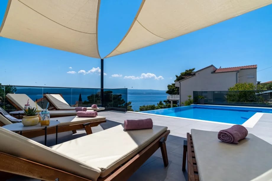 VILLA SORIANO - increíbles vistas al mar y a las islas desde la zona de la piscina
