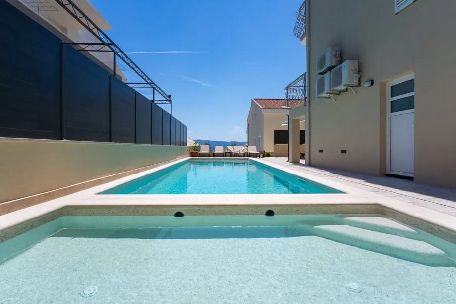 Private pool with a shallow area for children