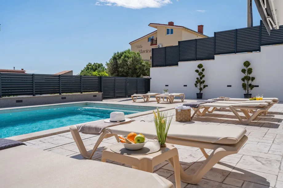 Villa MI con sala de billar y cinta de correr