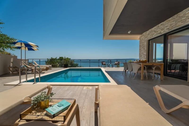 Villa Matea ofrece 300 metros cuadrados de espacio habitable con estilo