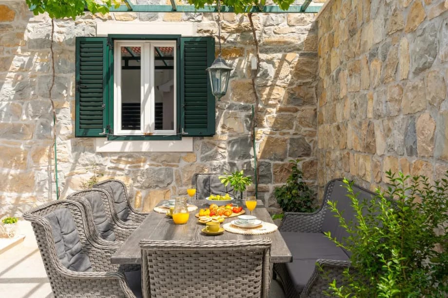Outdoor dining table for 8 people