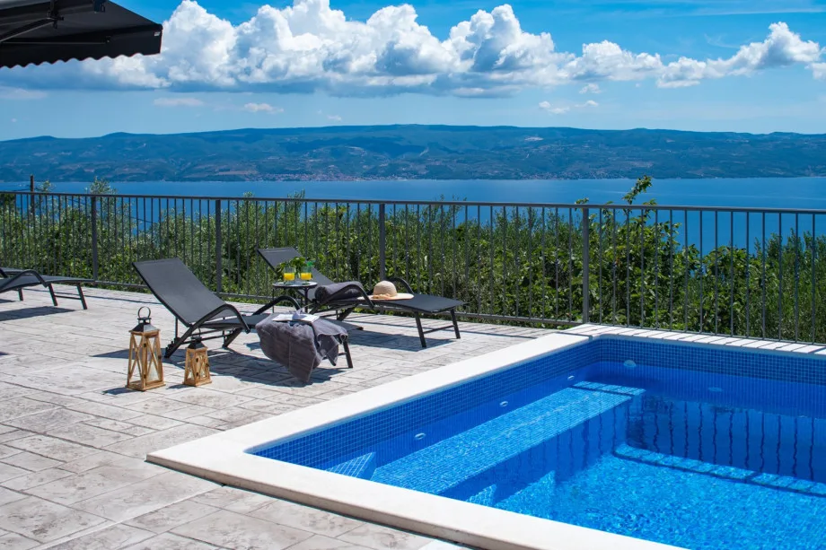 Seaview Villa Roko