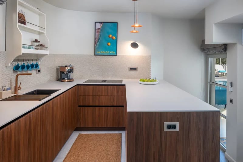 Modern fully equipped kitchen