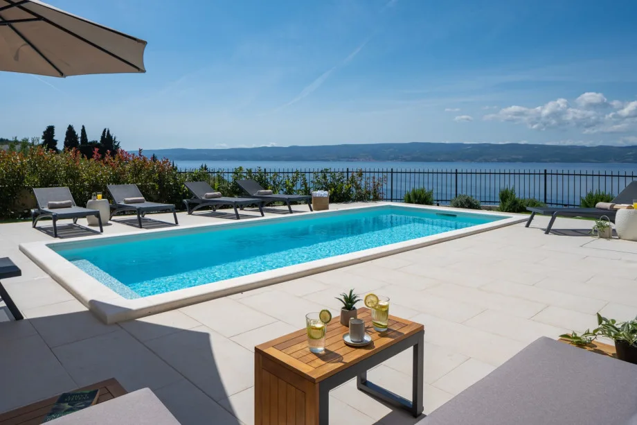 Villa con playa a 300 m