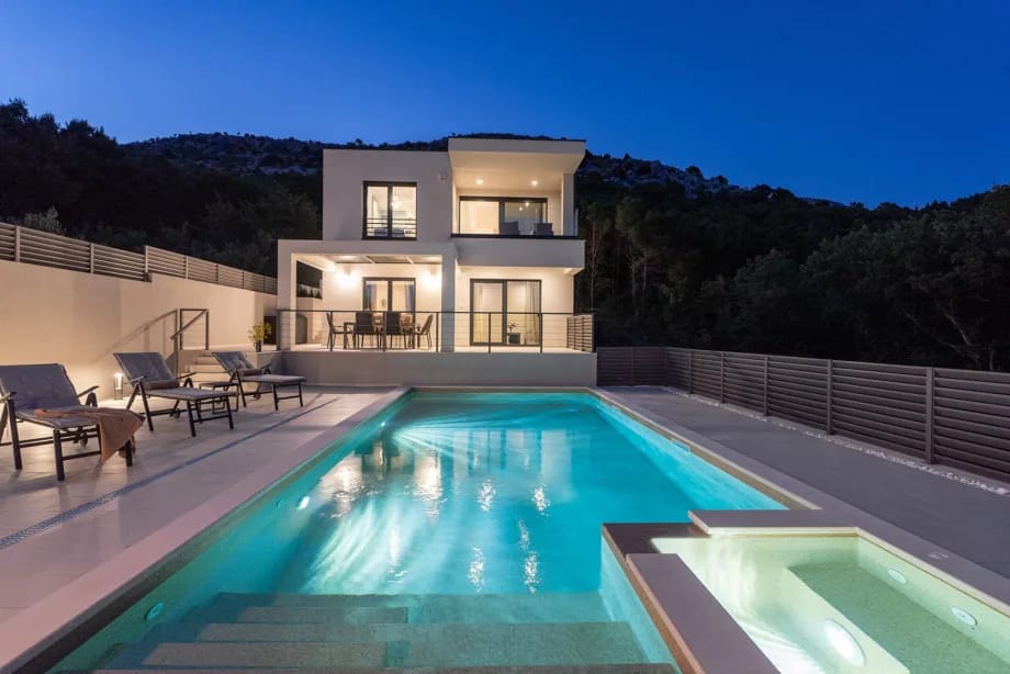 Villa Hillside Paradise con vistas al cañón del río Cetina