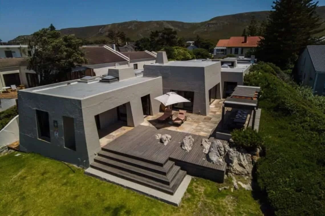 Property gallery image