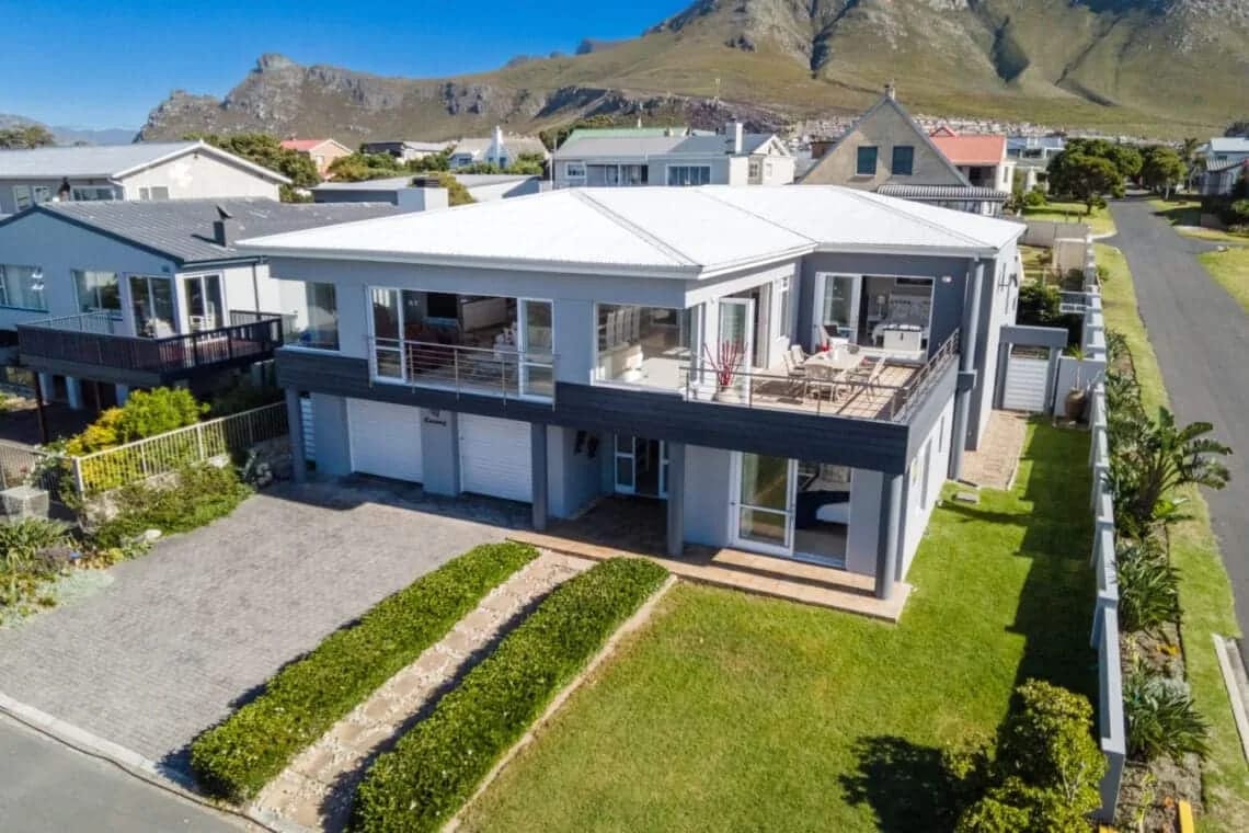 Property gallery image