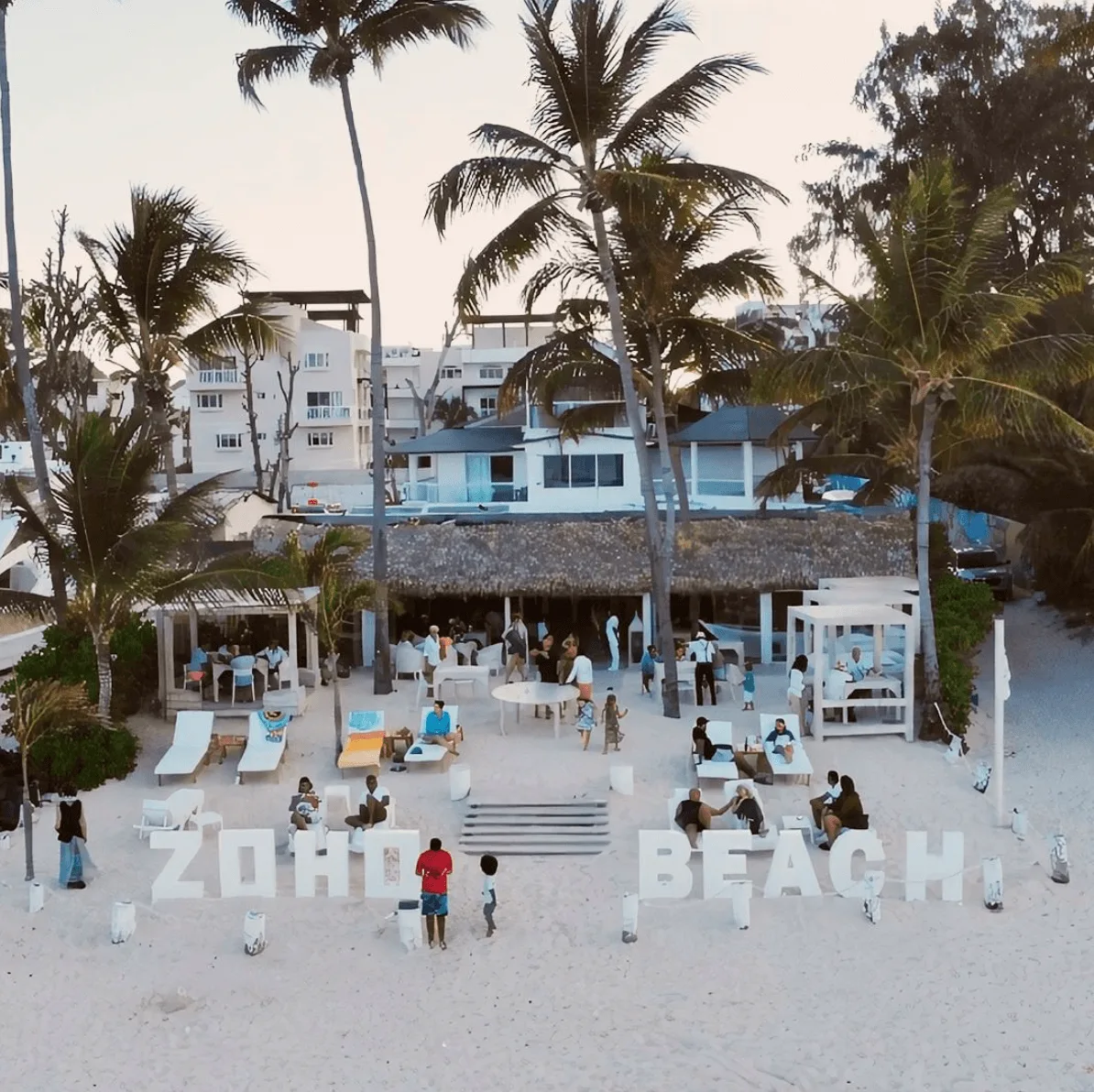 Club de playa/restaurante/bar a menos de 1 minuto a pie del apartamento