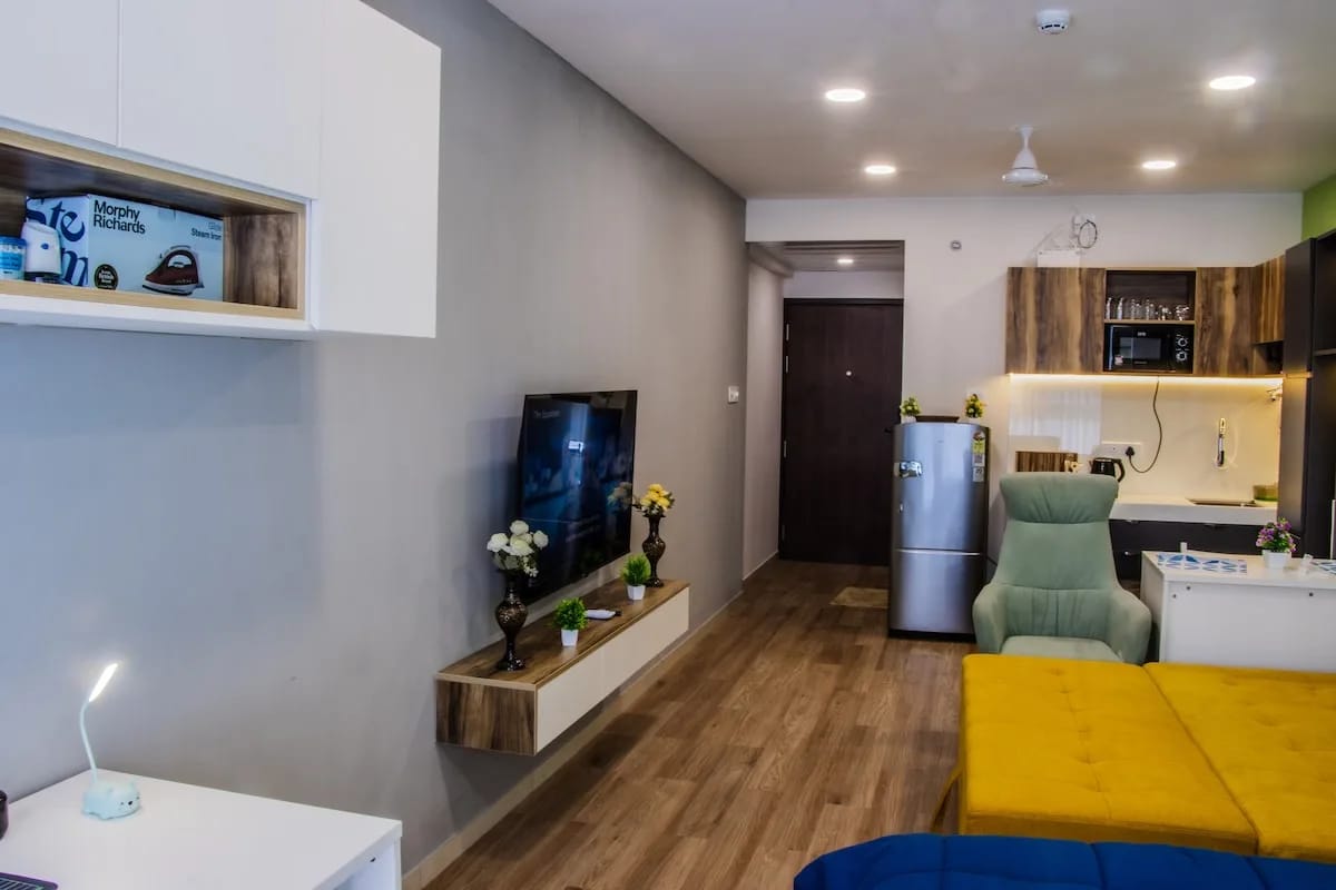 Golconda: Serenity Summit Studio