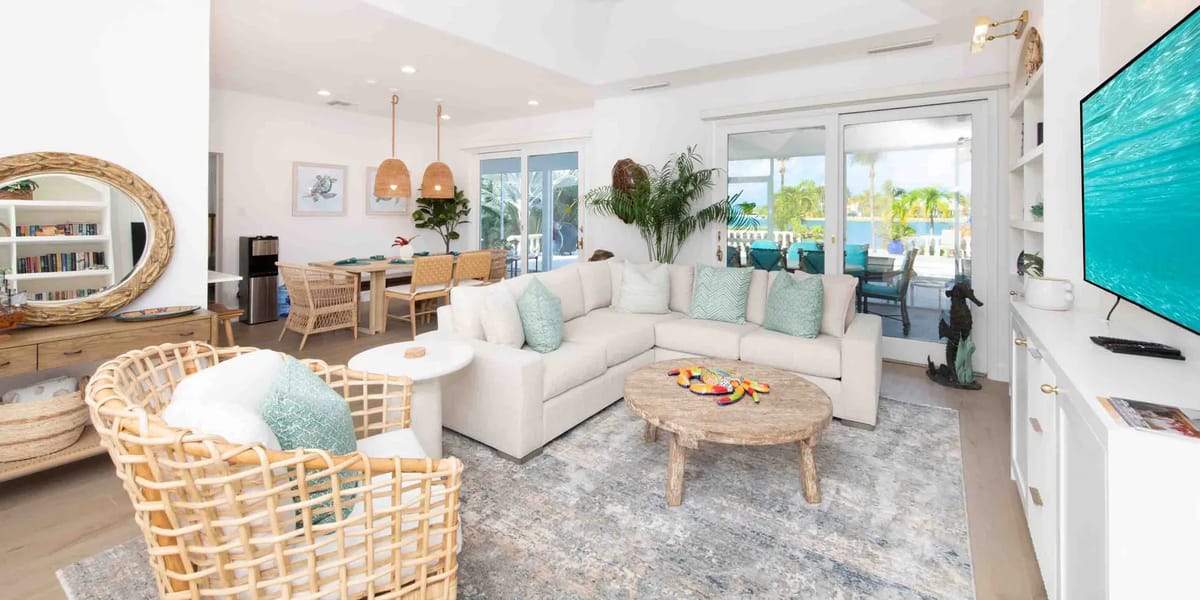 Living and dining area