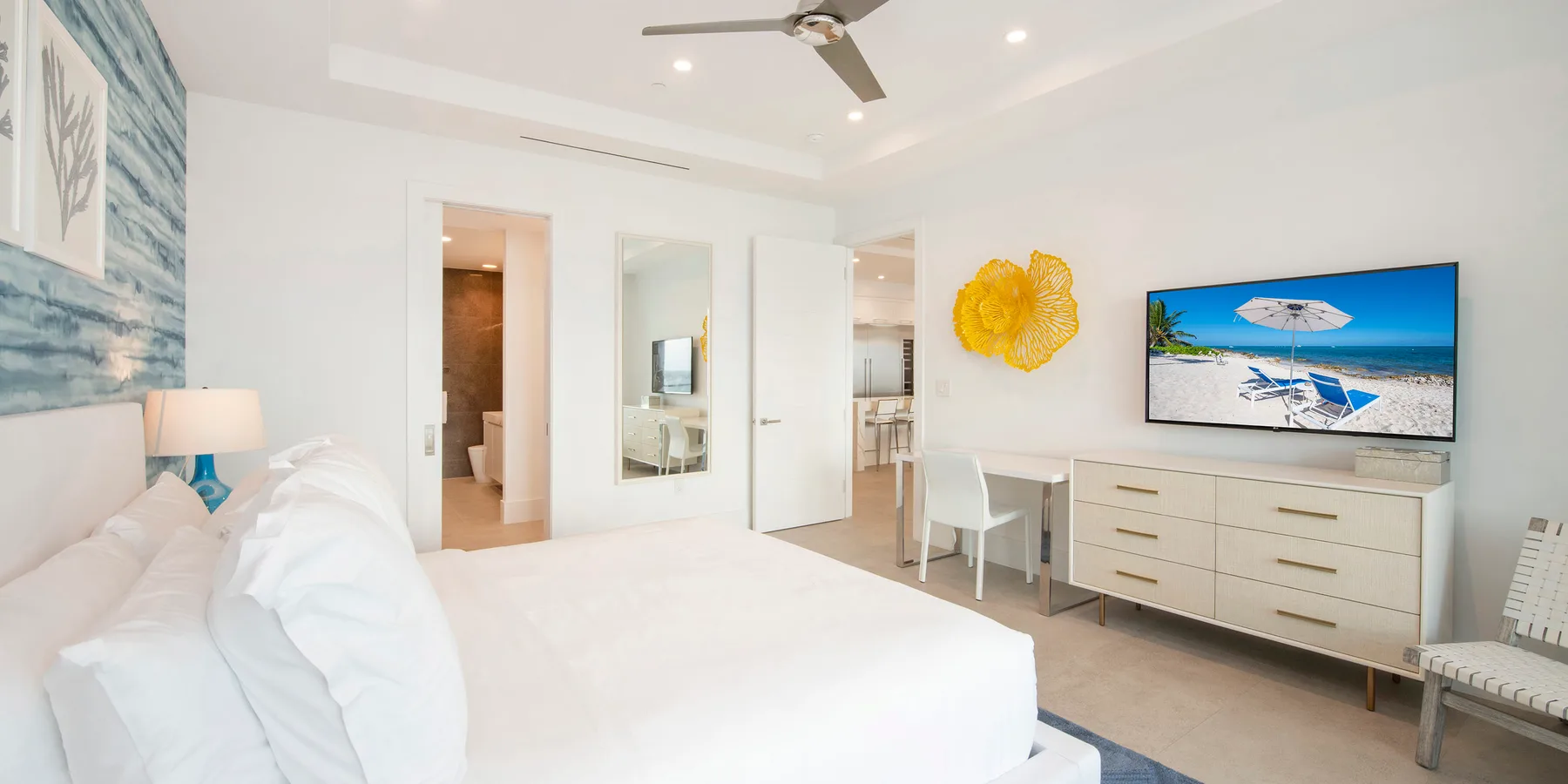 Primary suite