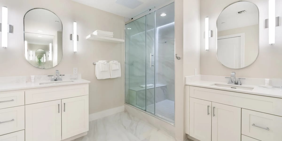 Primary ensuite bathroom