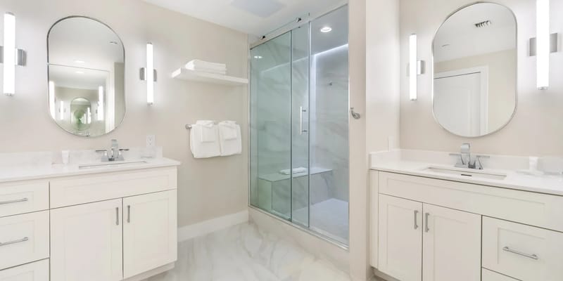 Baño privado del dormitorio principal