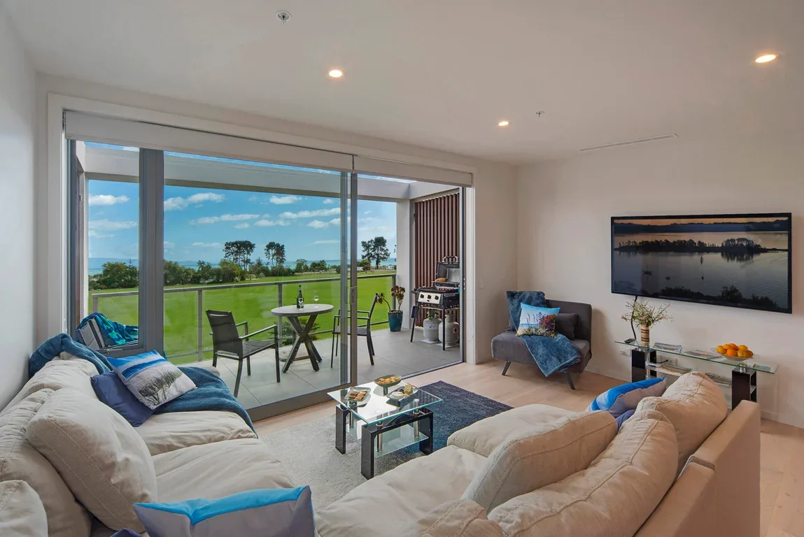 Oceanview Apartment