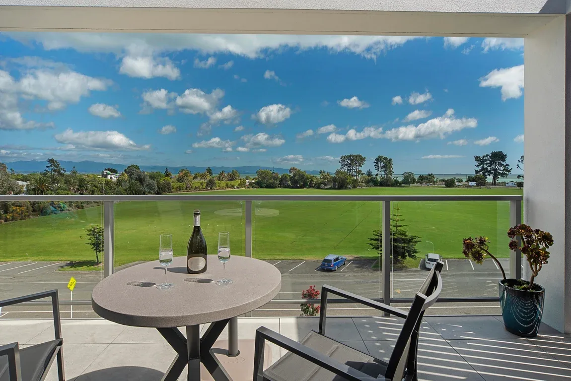 Oceanview Apartment