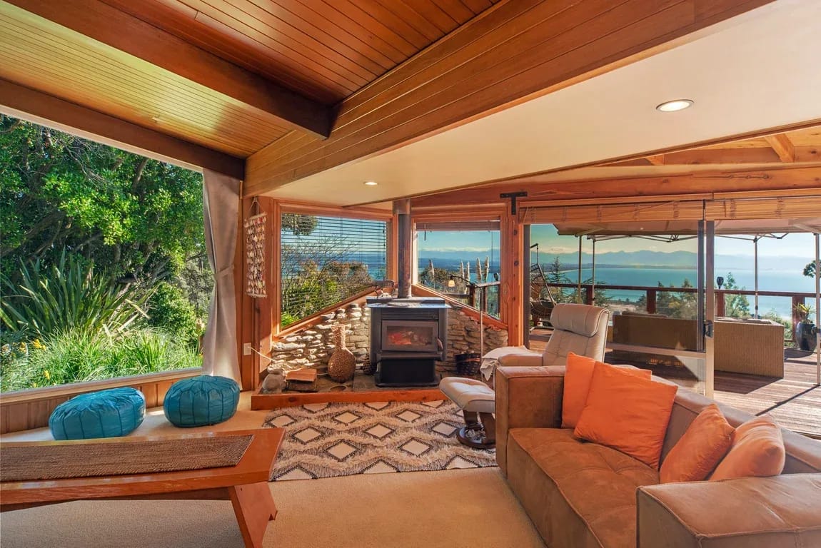 Hilltop Ocean Views