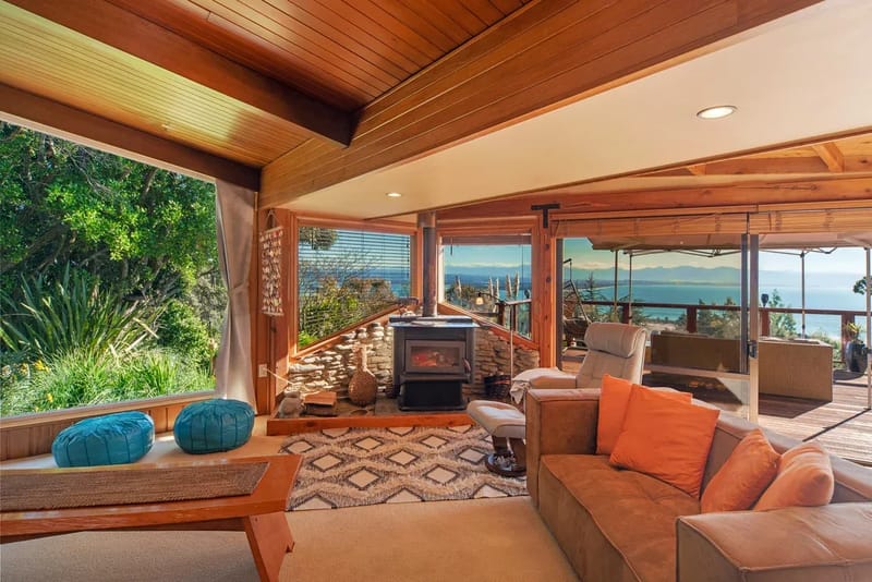 Hilltop Ocean Views