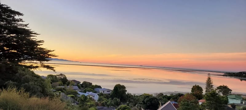 Sea Tide Views