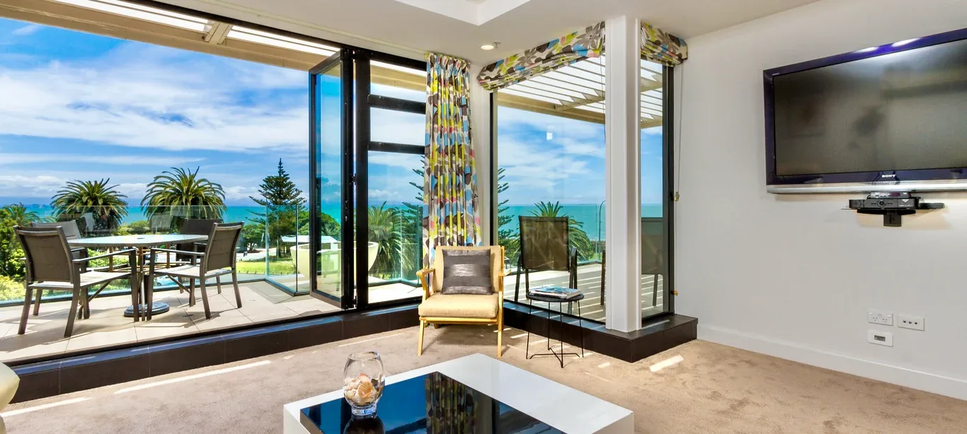 Silver Sands Apartment
