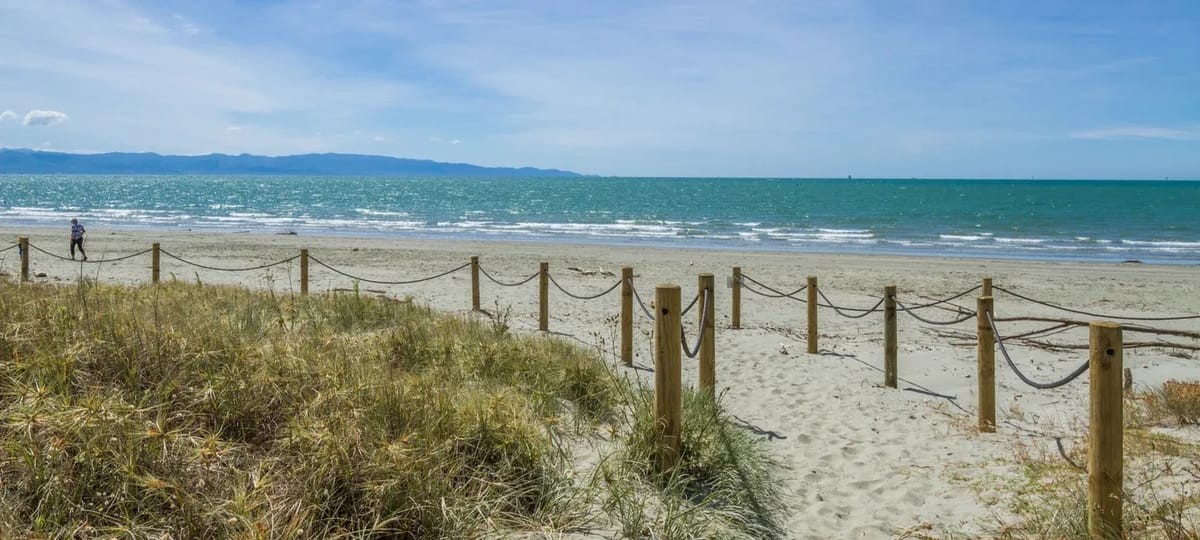 Silver Sands Apartment