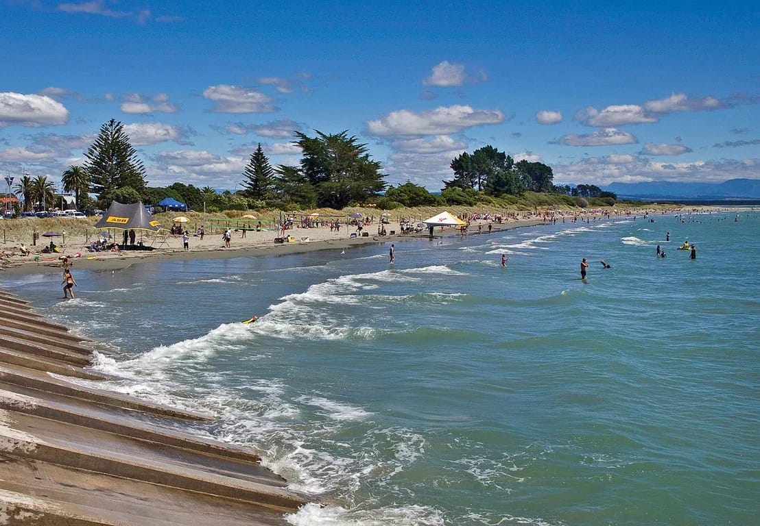 Tahuna Beach Oasis