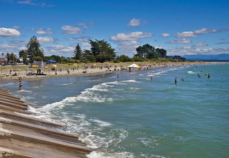Tahuna Beach Oasis