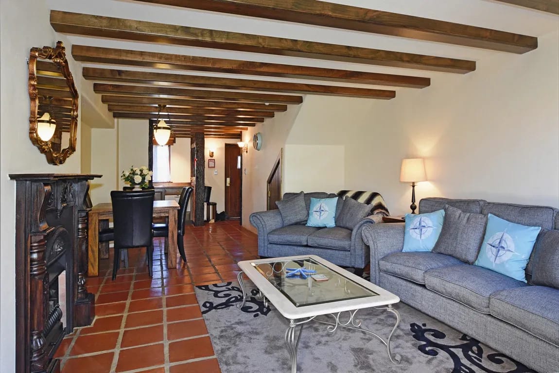 Compass Cottage