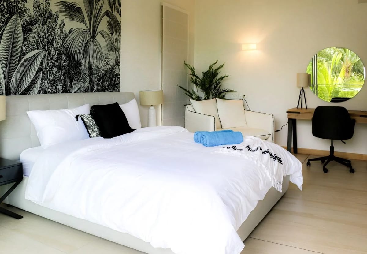 Apartment in Black River - Manta Cove - Suite by Horizon Holidays