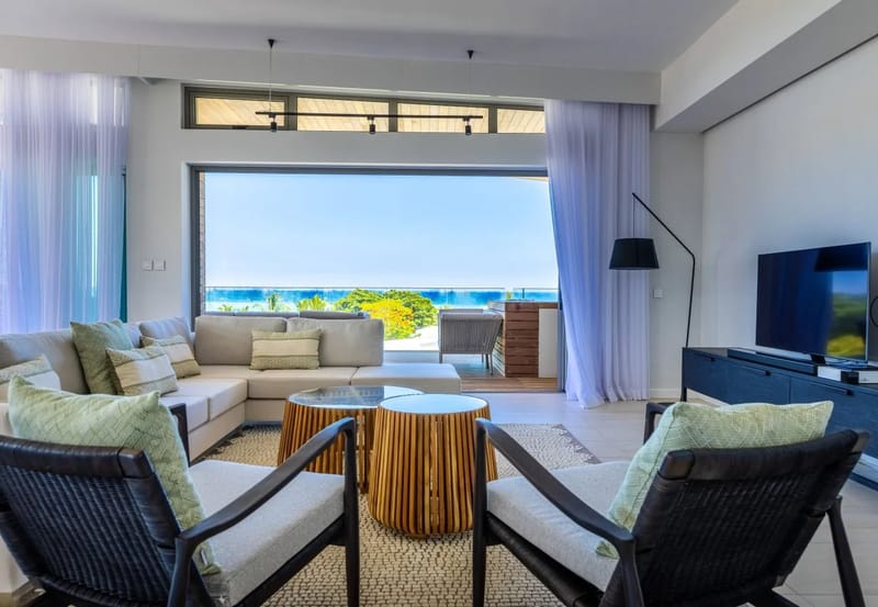 Apartment in Black River - Manta Cove - Penthouse by Horizon Holidays