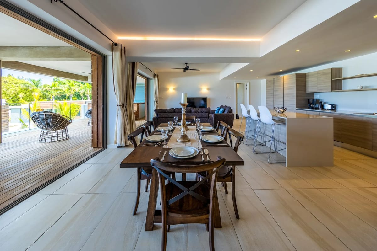 Apartment in Black River - Manta Cove - Premium Apartment by Horizon Holidays